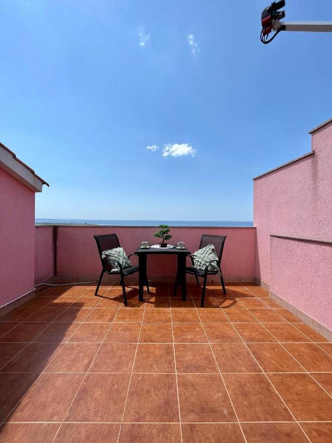 Pink Panther Novalja Exterior foto